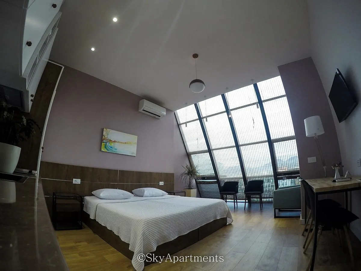 Sky Apartments Tirana 0*,  Albania