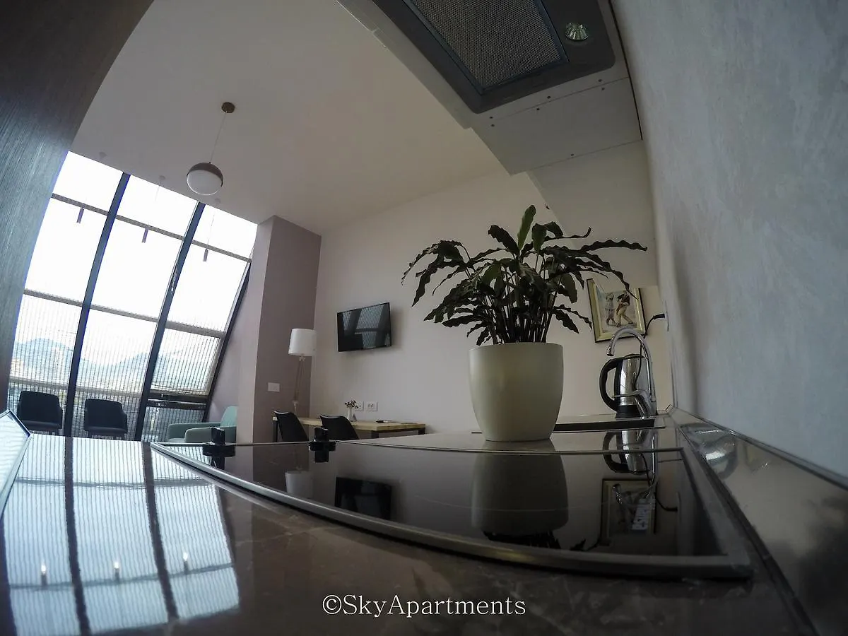 Sky Apartments Tirana 0*,  Albania