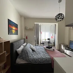 Lovely One Bedroom In Apartamento