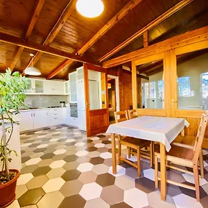 Apartment Experience, Authentic In The Heart Of Old, Tirana